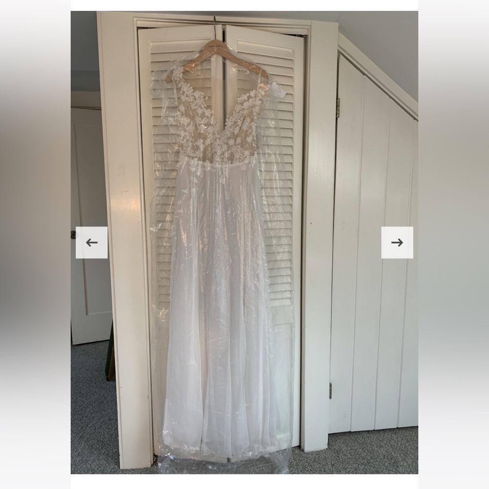 Anna Kara Angeline Whimsical Lace Deep V Neck Chiffon Flowy Comfortable Wedding - Picture 3 of 8